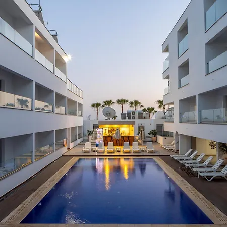 Milea Otel Aya Napa
